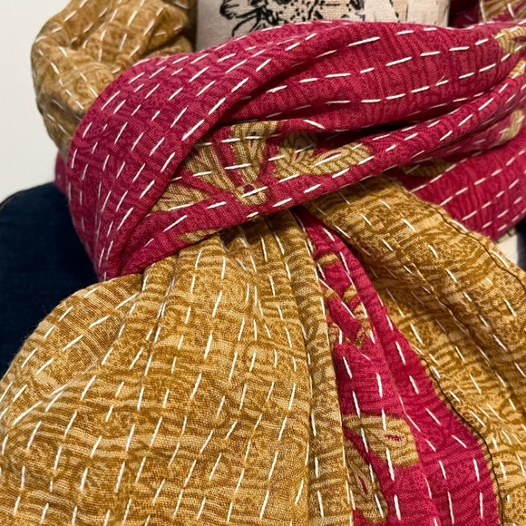 KANTHA SCARF REVERSIBLE TWO SIDED SARI HEAD WRAP DECOR LINEN SARONG - Picture 3 of 10